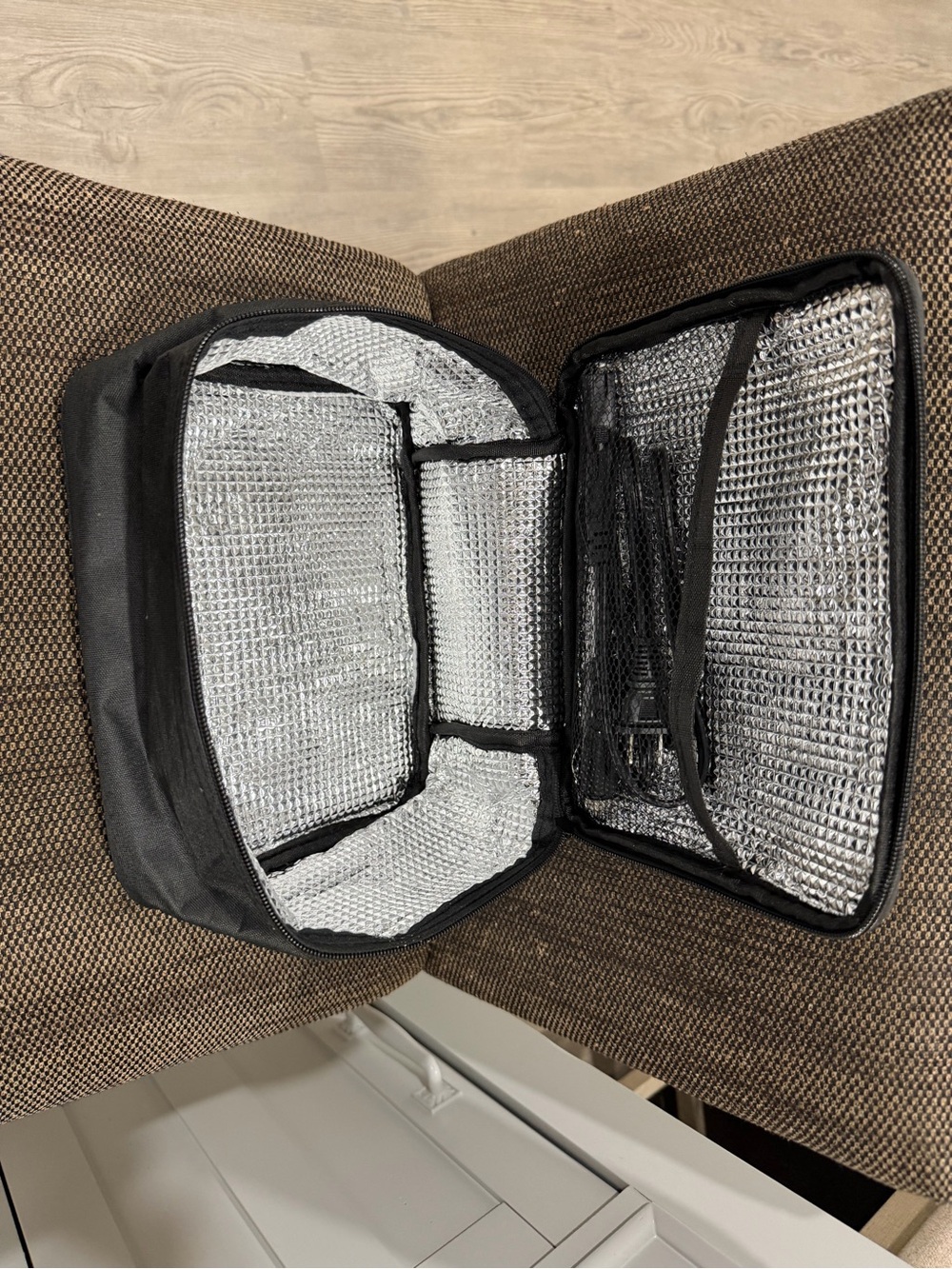 Insulated Black Men’s Lunch Bag - Compact Cooler